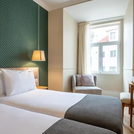 Guest house Rossio Flh 3*